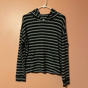 Sweater/Hoodie